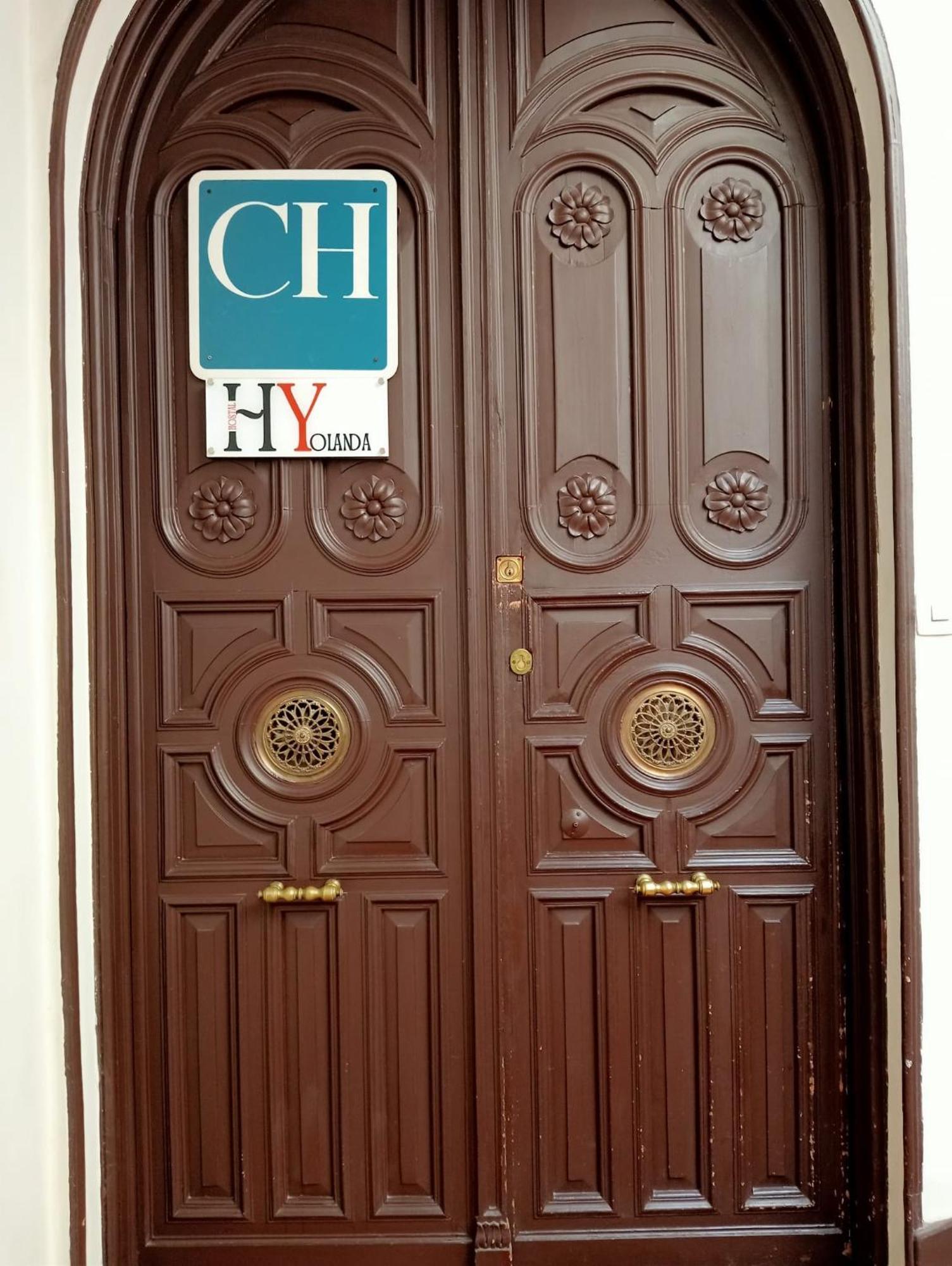Hostal Yolanda Madrid Extérieur photo